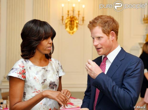 CASA REAL BRITÁNICA - Página 90 1122313-prince-harry-with-the-first-lady-620x0-2