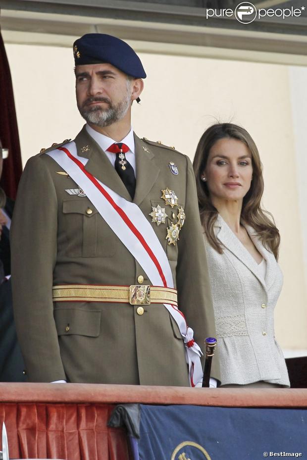 AGENDA DE LOS PRINCIPES DE ASTURIAS - Página 48 1122737-le-prince-felipe-la-princesse-letizia-620x0-1