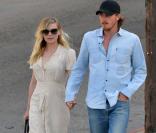 Kristen Dunst : Superbe et amoureuse, main dans la main avec Garrett Hedlund