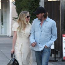 Kirsten Dunst et son boyfriend Garrett Hedlund à Los Angeles, le 10 mai 2013.
