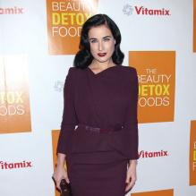 Dita Von Teese à la présentation du livre <em>The Beauty Detox Foods</em> à West Hollywood, le 26 mars 2013.