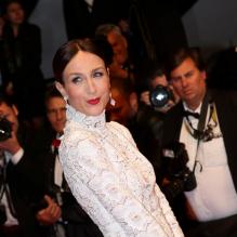 Elsa Zylberstein pendant la montée des marches du film Only God Forgives lors du 66e Festival du film de Cannes, le 22 mai 2013