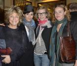 Danièle Thompson, Rachida Brakni, Pascale Arbillot et Judith el Zein au Théâtre Edouard Vll à Paris le 3 juin 2013.