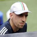 PHOTOS : Franck Ribéry, son retour triomphal au Bayern... en béquilles !