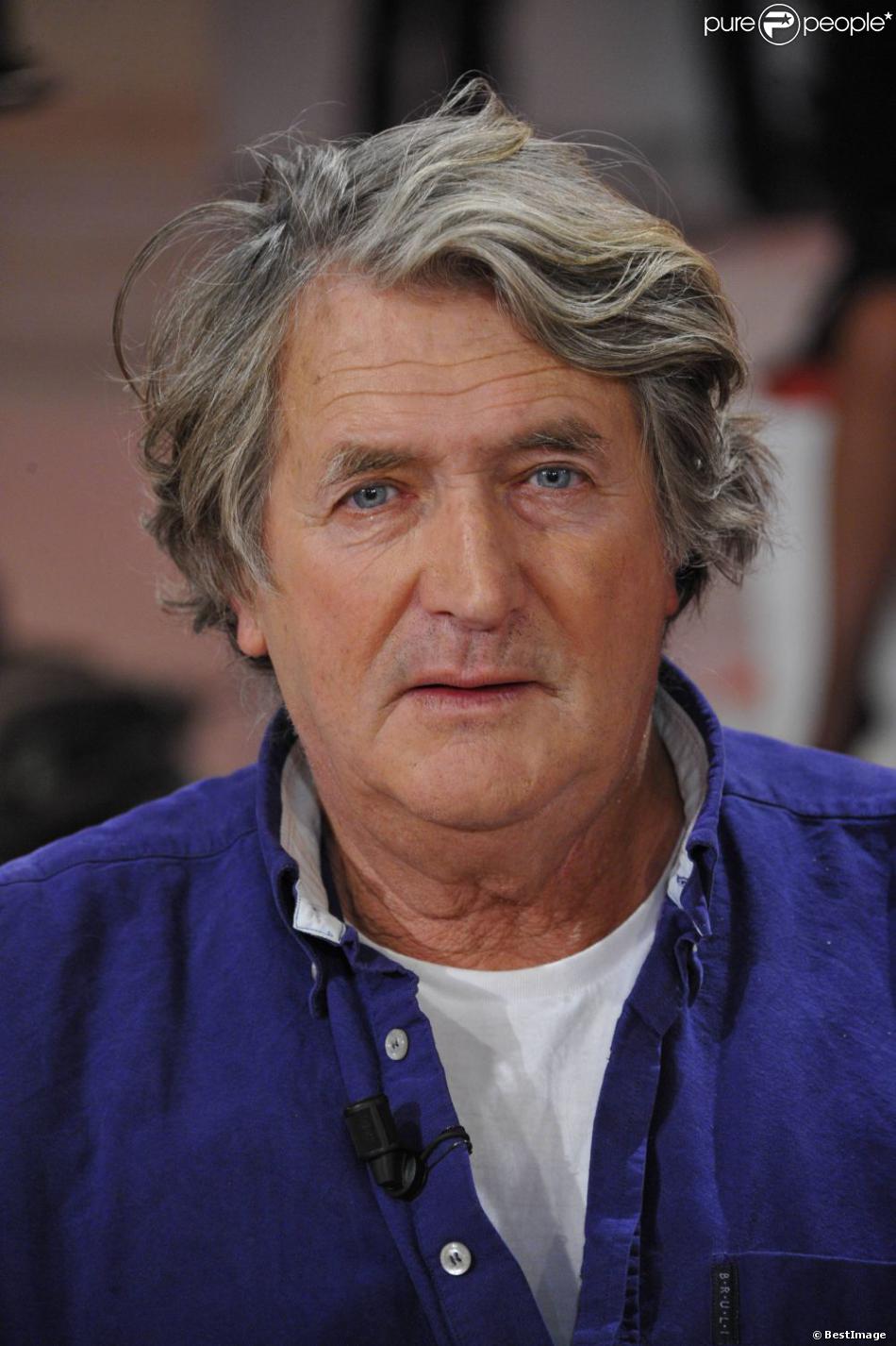 http://static1.purepeople.com/articles/3/12/47/73/@/1185294-olivier-de-kersauson-enregistrement-950x0-1.jpg