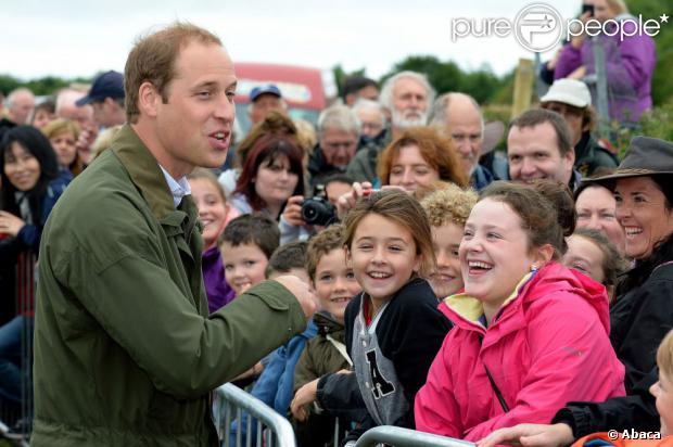 CASA REAL BRITÁNICA - Página 8 1209441-the-duke-of-cambridge-speaks-to-members-620x0-1