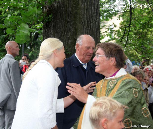 CASA REAL DE NORUEGA - Página 67 1212326-la-princesse-mette-marit-de-norvege-et-620x0-1