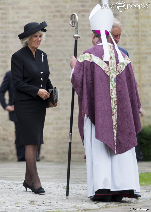 CASA REAL BRITÁNICA - Página 12 1235142-camilla-parker-bowles-duchesse-de-620x0-1