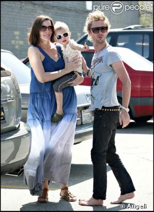 Liv Tyler avec son fils Milo et son futur ex, Los Angeles le 31/07/08