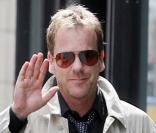 Kiefer Sutherland : coucou les amis !