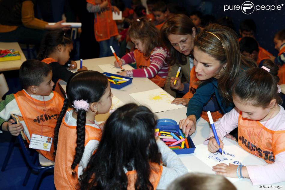 AGENDA PERSONAL DE LA PRINCESA LETIZIA - Página 35 1332541-la-princesse-letizia-d-espagne-en-950x0-2