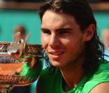 Rafael Nadal soulève pour la quatrième fois la Coupe des Mousquetaires à Roland-Garros