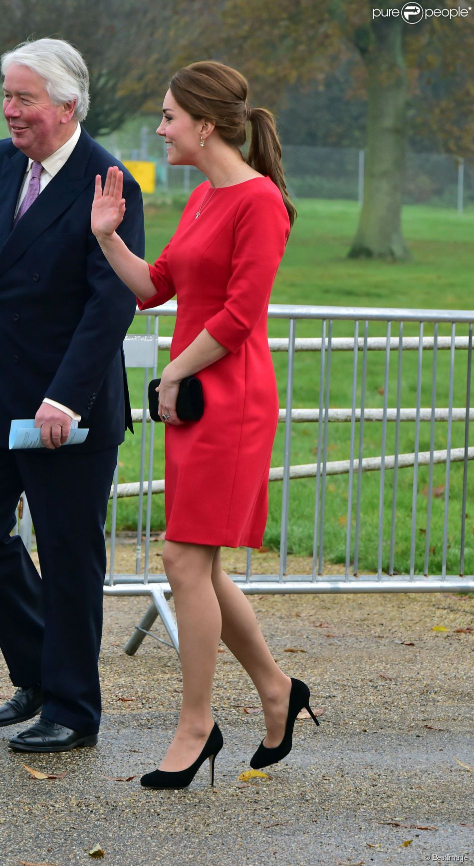 CASA REAL BRITÁNICA - Página 17 1659626-kate-middleton-duchesse-de-cambridge-950x0-2