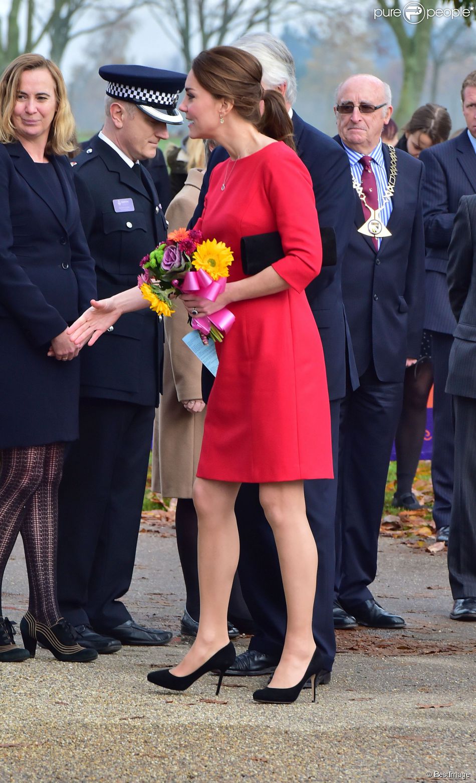 CASA REAL BRITÁNICA - Página 17 1659636-kate-middleton-duchesse-de-cambridge-950x0-2