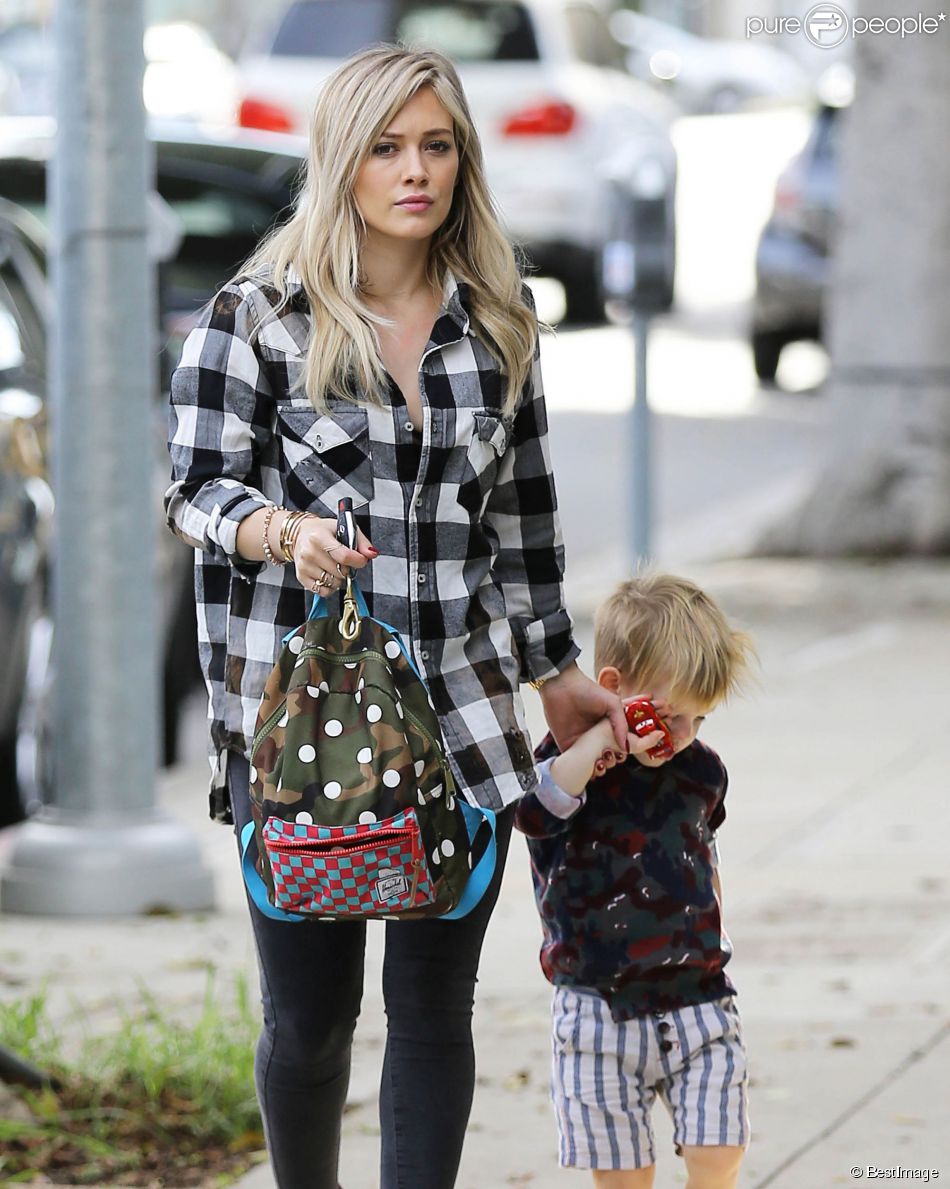 rencontre hilary duff et mike comrie