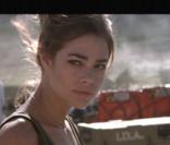 Denise Richards est Christmas Jones dans Le monde ne suffit pas, en 1999