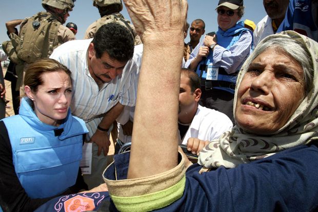 Angelina Jolie en voyage humanitaire.