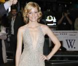 Elizabeth Banks, décolleté aussi devant...