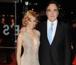 Elizabeth Banks et Oliver Stone