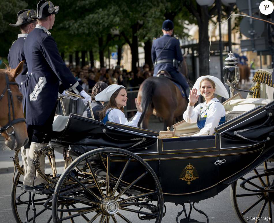 CASA REAL DE SUECIA - Página 99 2373682-la-princesse-madeleine-de-suede-partagea-950x0-2