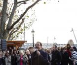 Tom Jones au bord de la Tamise