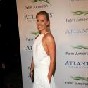 REPORTAGE PHOTOS : Lindsay Lohan, Charlize Theron, Kylie Minogue, Agyness Deyn et les plus belles stars à... la plus grande sauterie people ! (réactualisé)