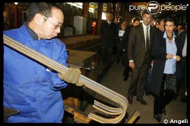 Rachida Dati visite une entreprise en difficulté en Avignon, le 21/11/08