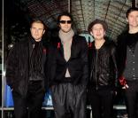 Les Take That à Londres avant de prendre l'Eurostar pour Paris, le 1/12/08