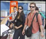 Matthew McConaughey et Camilla Alves arrivent au Brésil avec leur petit Levi