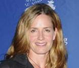 Elisabeth Shue