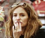 Jennifer Jason Leigh a peur de prendre un coup de vieux