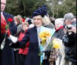Camilla Parker-Bowles à la sortie de la messe de Noël de la famille royale UK