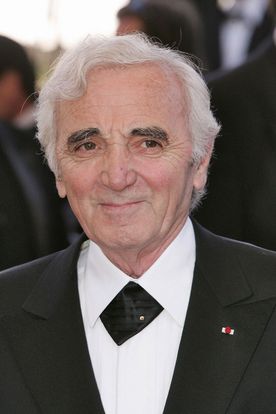 Charles Aznavour, obtient la citoyenneté arménienne