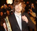 Julien Doré, sans limite hier soir aux NRJ Music Awards