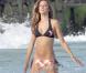 Alessandra Ambrosio en shooting à Saint-Barth' : tellement divine qu'on en oublie de regarder le décor...