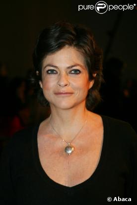Charlotte Valandrey au défilé Stéphane Rolland au Palais de Tokyo 