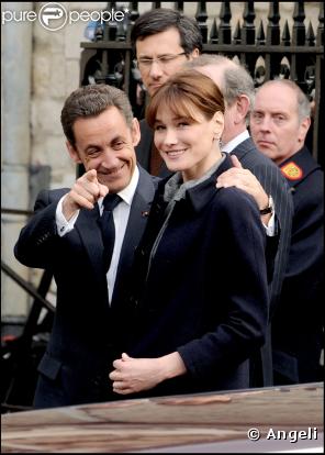 Nicolas Sarkozy et Carla Bruni en mars 2008 en Angleterre