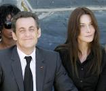 Jamais Nicolas Sarkozy ne quitte sa tendre épouse. Pour cette première visite officielle en Afrique, elle est entre de bonnes mains. 