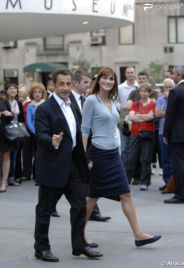 Casual chic dans le New York urbain, le président et sa femme ne manquent pas une occasion de retrouver le charme d'une visite touristique 