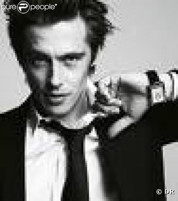 Werner Schreyer, en 2007, pose pour la montre 36 XL du joallier Fred.