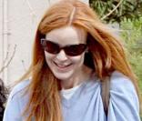 Marcia Cross a reçu un coup de main pour la promenade avec ses filles, papa étant absent. 