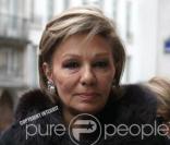Farah Diba Pahlavi, troisième et dernière épouse du shah d’Iran, à l'enterrement de Claude Roland.