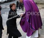 Roselyne Bachelot à l'enterrement de Claude Roland.