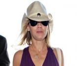 Jennie Garth à l'aéroport de L.A. 