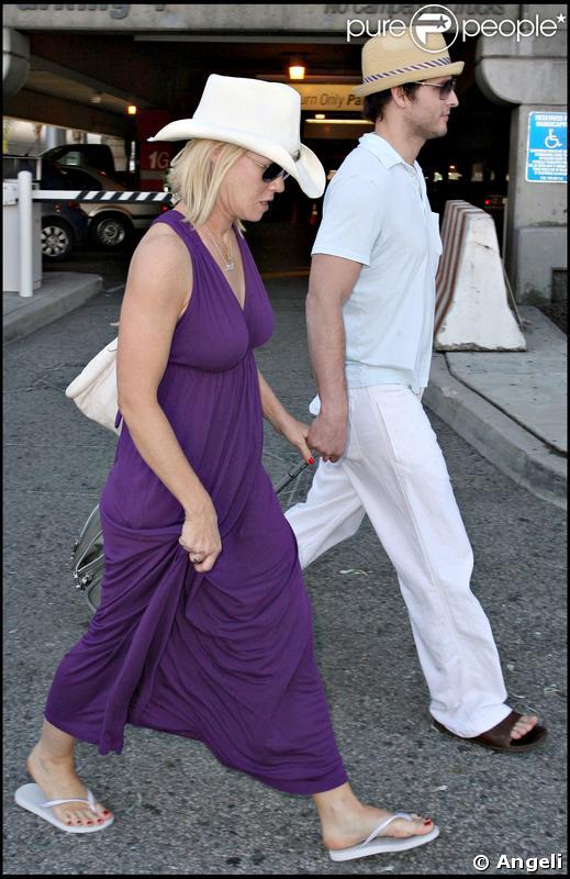 Jennie Garth et son mari Peter Facinelli n'arrivent pas à se décoller !