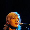 Thierry Amiel, de Nouvelle Star : le beau blond aux yeux bleus revient dans les bacs !
