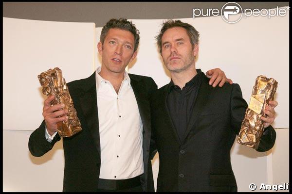 Vincent Cassel obtient son premier César, celui du meilleur acteur pour son rôle dans Mesrine, avec Jean-François Richet le réalisteur qui a obtenu lui aussi son César pour le film 