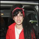 Amy Winehouse est rentrée à toute vitesse en Angleterre... pour retrouver son mari ?