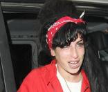 Amy Winehouse est arrivée le 28 février à l'aéroport de GATWICK en Angleterre en provenance de Sainte Lucie aux Caraïbes