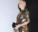 Charlize Theron, le 2 mars 2009, sur les Champs-Elysées, à l"occasion de l"avant-première de "Loin de la terre brûlée"